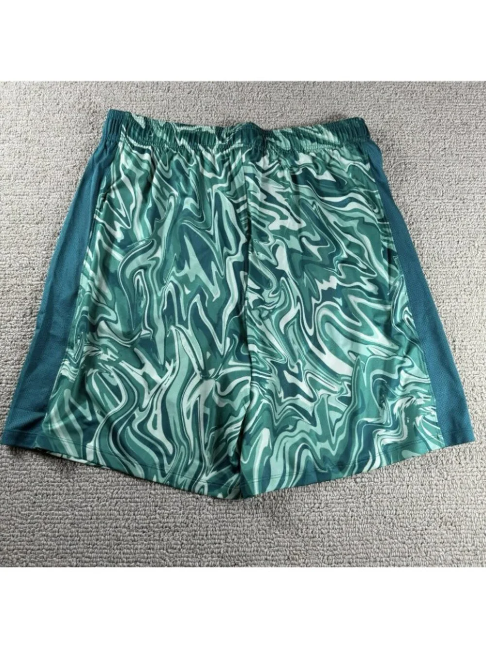 Under Armour UA Train Stretch 2.0 Marble Print Shorts Green Men's Size Large